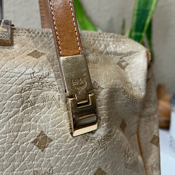 MCM Vintage Shoulder Bag - Picture 2 of 16